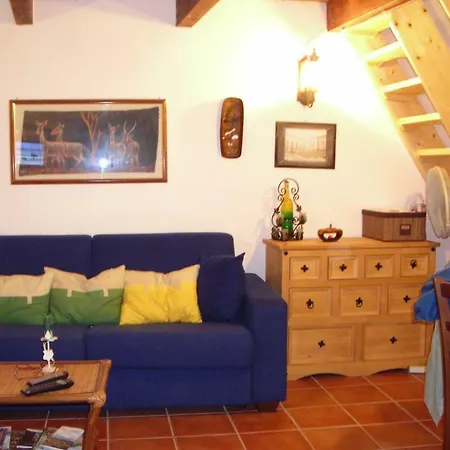 Il Nespolo * Modolo (Oristano)